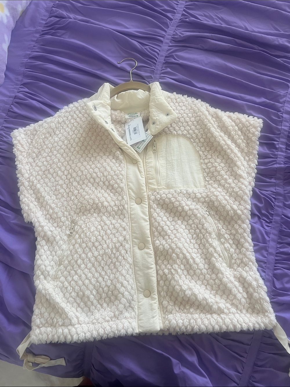 NWT Cream Textured Sherpa Short-Sleeve Jacket - Women sz S/M
